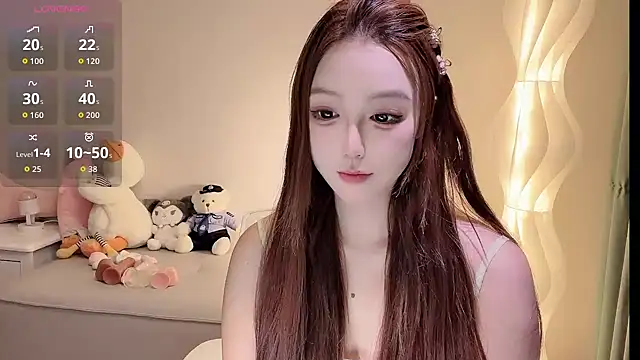 Luna--1 online show from 07/27/26, 02:13