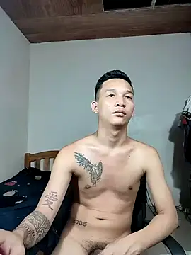 Snapshot of asianmonstercock05 chatting on 10/01/25, 11:00 asianmonstercock05 online show from 10/01/25, 11:00