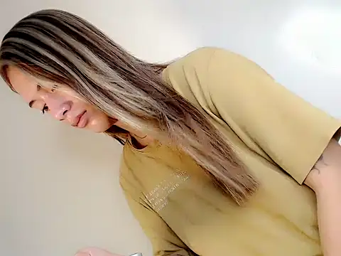 ashley bombshell online show from 06/22/26, 09:56