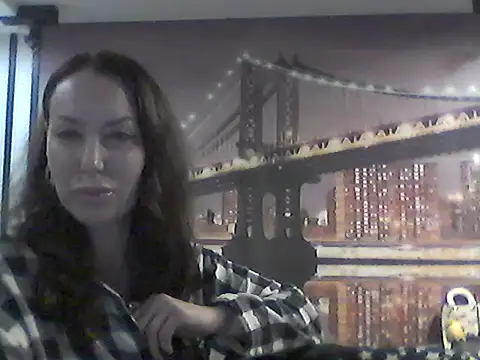 Snapshot of Selirine chatting on 10/16/25, 08:37 Selirine online show from 10/16/25, 08:37