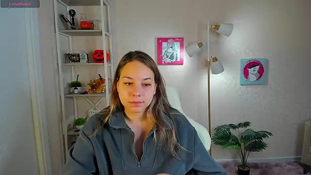 Al1ice Moures online show from 11/26/25, 01:06