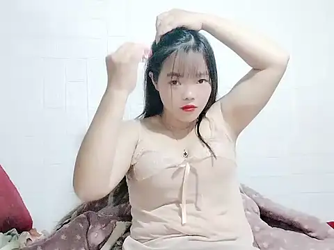 Meomeo-meo online show from 10/31/25, 11:11