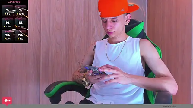 Skinny batman online show from 10/09/25, 09:24