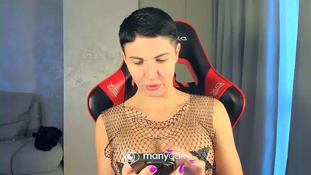 Snapshot of Angel_iam chatting on 04/19/26, 02:49 Angel iam online show from 04/19/26, 02:49
