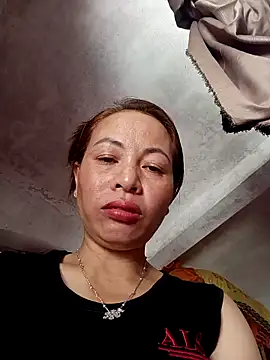 suka-bae online show from 10/03/25, 03:47