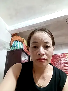 suka-bae online show from 10/10/25, 01:37