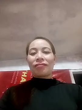 suka-bae online show from 10/26/25, 12:33