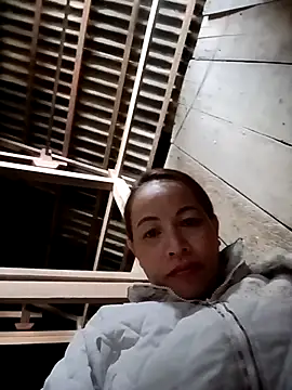 suka-bae online show from 11/03/25, 01:29