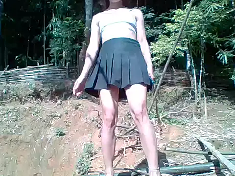 Snapshot of Jane_volv chatting on 11/22/25, 02:43 Jane volv online show from 11/22/25, 02:43