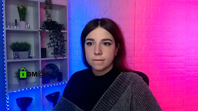 justcamila  online show from 10/06/25, 11:29