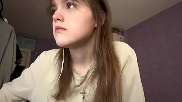 Snapshot of ShannanJou chatting on 10/24/25, 07:05 ShannanJou online show from 10/24/25, 07:05