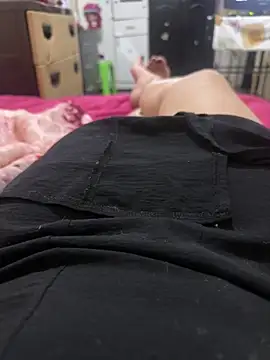 Laila-sexi online show from 10/21/25, 06:58