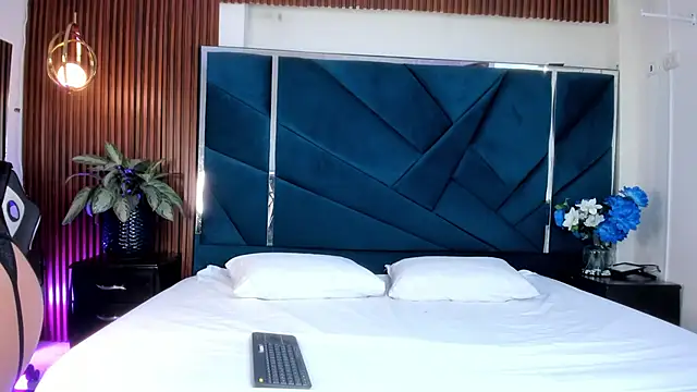 SamanthaElis online show from 10/11/25, 02:04