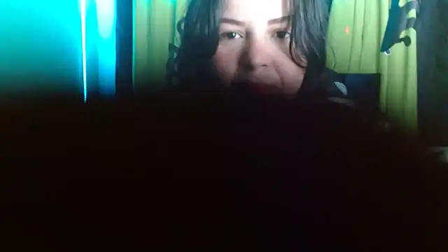 Snapshot of susi_boobs1 chatting on 10/17/25, 12:19 susi boobs1 online show from 10/17/25, 12:19