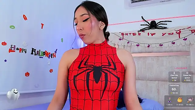 emily  walker online show from 10/30/25, 03:08