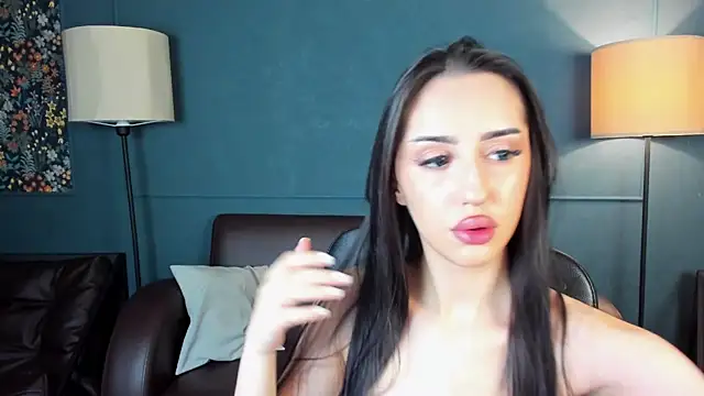 LisaFoxie online show from 10/10/25, 10:25