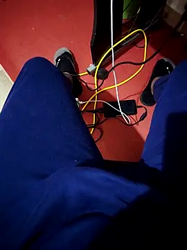 Gigolo31per31 online show from 10/31/25, 05:41