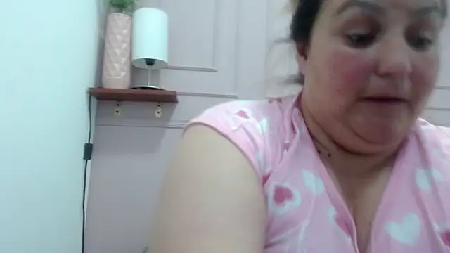 SweetRouse   online show from 10/05/25, 03:43