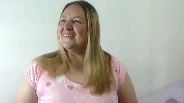 SweetRouse   online show from 10/21/25, 01:45