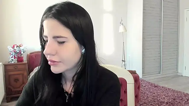 Malibu J online show from 12/15/25, 06:50