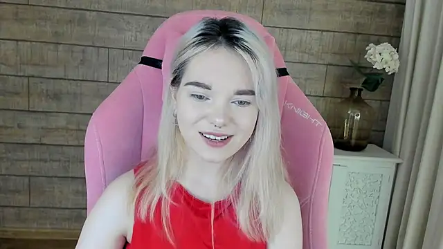 AnnaDelon online show from 10/07/25, 07:16