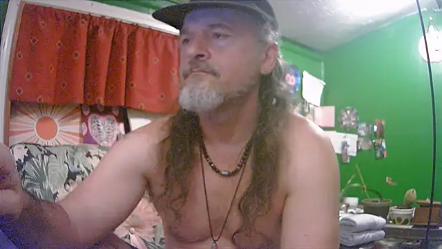 HippieDad333 online show from 06/25/26, 05:07