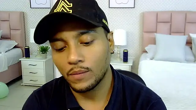 Max Rivers online show from 10/09/25, 07:34