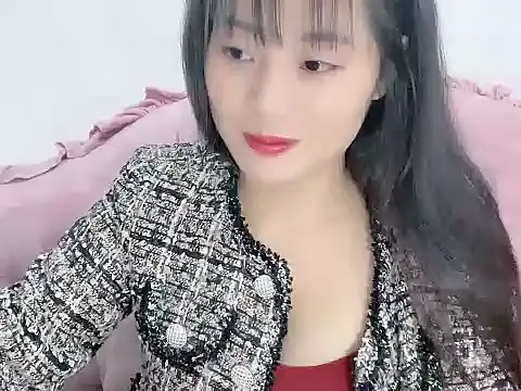 Lie liee online show from 11/24/25, 01:44
