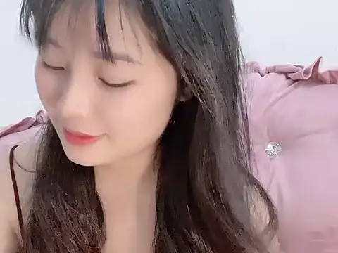 Lie liee online show from 05/08/26, 01:49