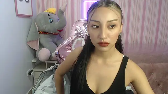 Snapshot of Branndy_ch chatting on 10/02/25, 04:25 Branndy ch online show from 10/02/25, 04:25