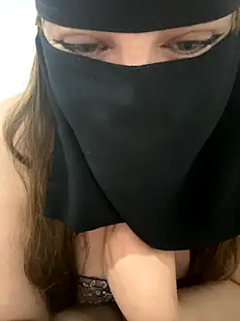 Snapshot of anoucha-arab chatting on 10/12/25, 02:54 anoucha-arab online show from 10/12/25, 02:54