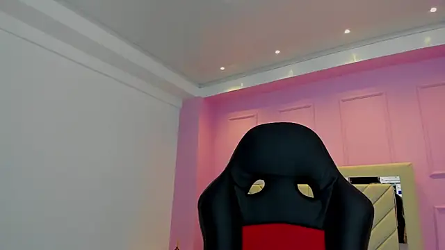 ALAHIACRUZ1 online show from 10/09/25, 02:42