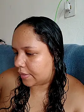 Snapshot of EggedGrowth chatting on 11/04/25, 07:35 EggedGrowth online show from 11/04/25, 07:35