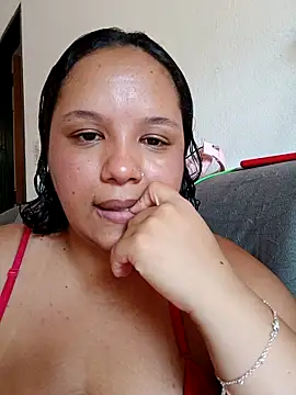 Snapshot of EggedGrowth chatting on 11/10/25, 01:32 EggedGrowth online show from 11/10/25, 01:32