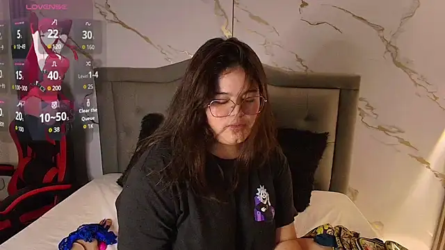 Nina Rouge7 online show from 10/05/25, 09:29