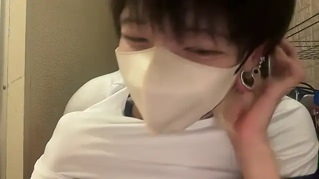 tora3220 online show from 10/01/25, 12:11