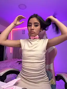 ISABELFORYOU1 online show from 10/17/25, 03:10