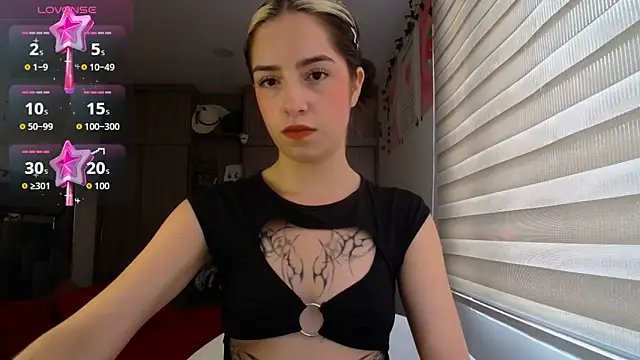 Snapshot of Kittyross chatting on 03/15/26, 06:03 Kittyross online show from 03/15/26, 06:03