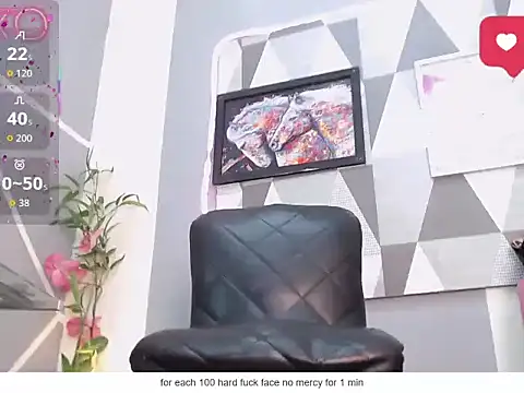 Snapshot of britanyy_dirty chatting on 10/01/25, 08:15 britanyy dirty online show from 10/01/25, 08:15