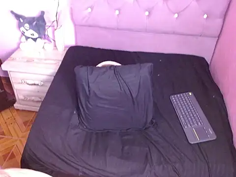 sabrinapaulson1111 online show from 06/04/26, 09:54