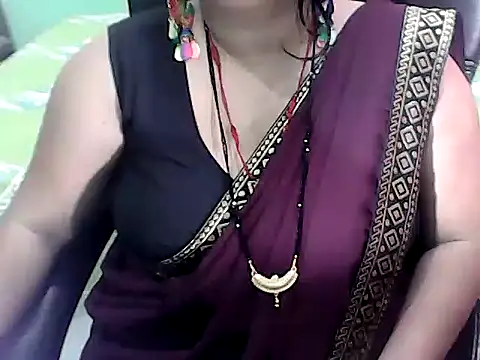 BABITA KUMARII online show from 06/20/26, 05:27