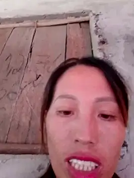 Snapshot of Sera_sexy01 chatting on 10/16/25, 07:31 Sera sexy01 online show from 10/16/25, 07:31