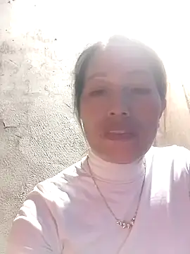 Snapshot of Sera_sexy01 chatting on 11/07/25, 10:32 Sera sexy01 online show from 11/07/25, 10:32