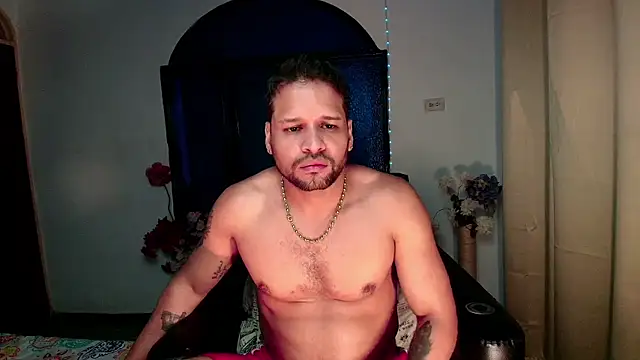 LucasGaeel online show from 05/20/26, 10:54