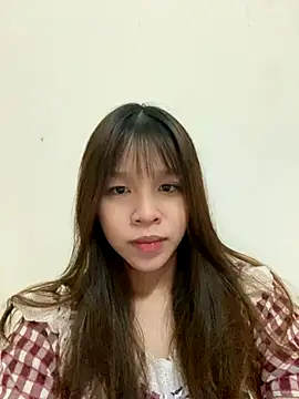 Snapshot of Hanaa07_ chatting on 10/05/25, 12:31 Hanaa07 online show from 10/05/25, 12:31