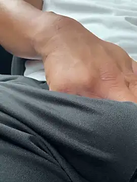 queen slave1221 online show from 10/01/25, 04:40