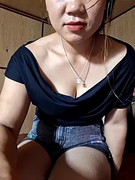 kimchi-zz online show from 10/25/25, 01:24