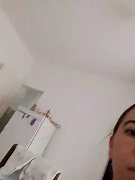 I v i  online show from 10/25/25, 07:08