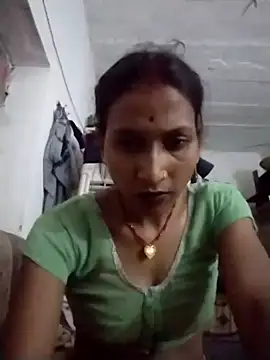 Hot ruip58585 online show from 10/24/25, 12:45