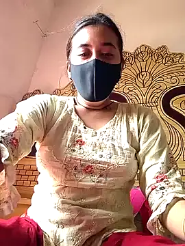 Snapshot of Love_Queen11 chatting on 09/27/25, 04:50 Love Queen11 online show from 09/27/25, 04:50